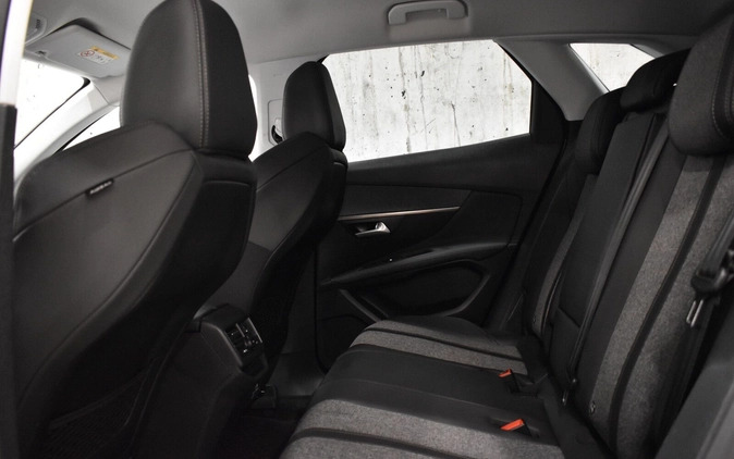 Peugeot 3008 cena 87700 przebieg: 63482, rok produkcji 2019 z Legnica małe 254
